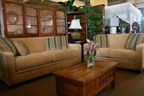 Harvard Sofa & Loveseat