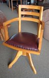 Dandaka Deco Turning Chair